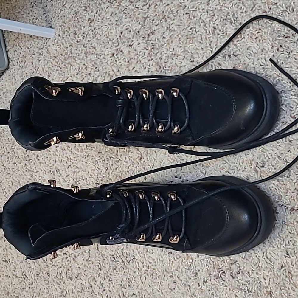 Just Fab edde lace up boot